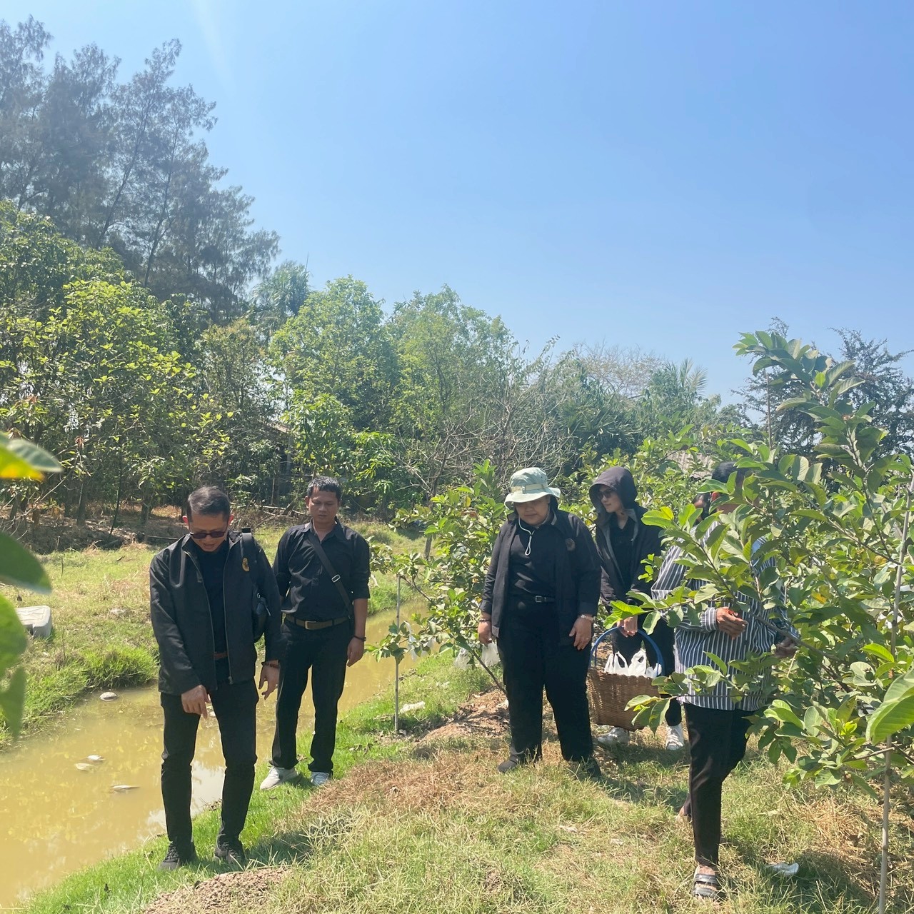 title - ประชุมตรวจติดตามความก้าวหน้าผลการดำเนินงานตามแผนการตรวจราชการ ประจำปีงบประมาณ พ.ศ. 2569 รอบที่ 1 เขตตรวจราชการที่ 2 ของสำนักงานการปฏิรูปที่ดินจังหวัดนครปฐม